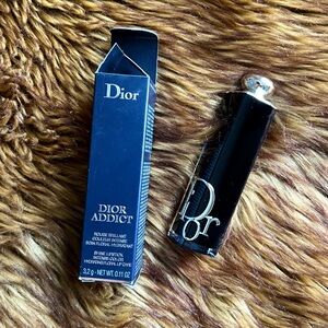 NWT Dior Addict Lipstick (628 / Pink Bow) 💄🎀